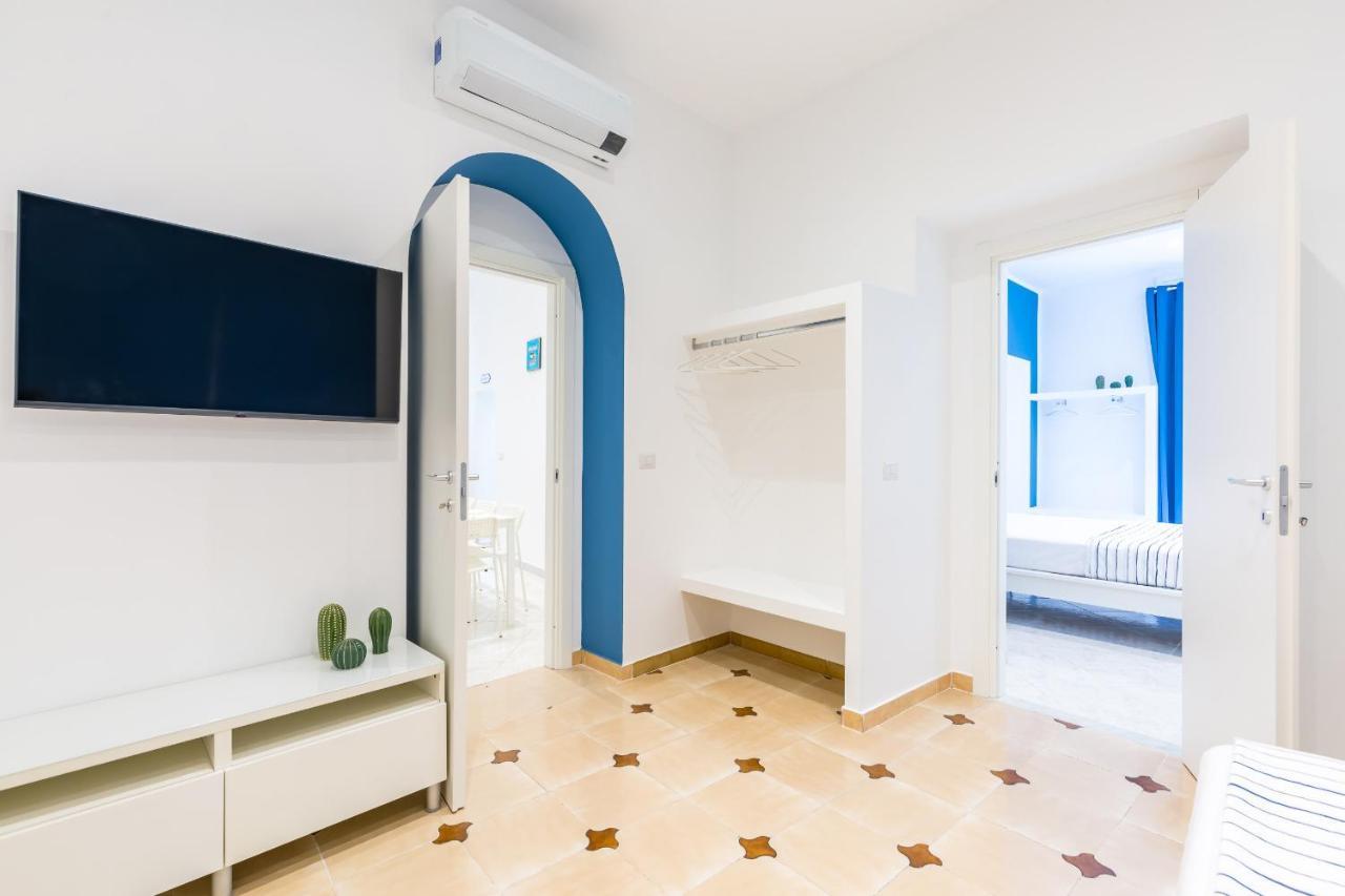 White&blue At Sanita By Wonderful Italy