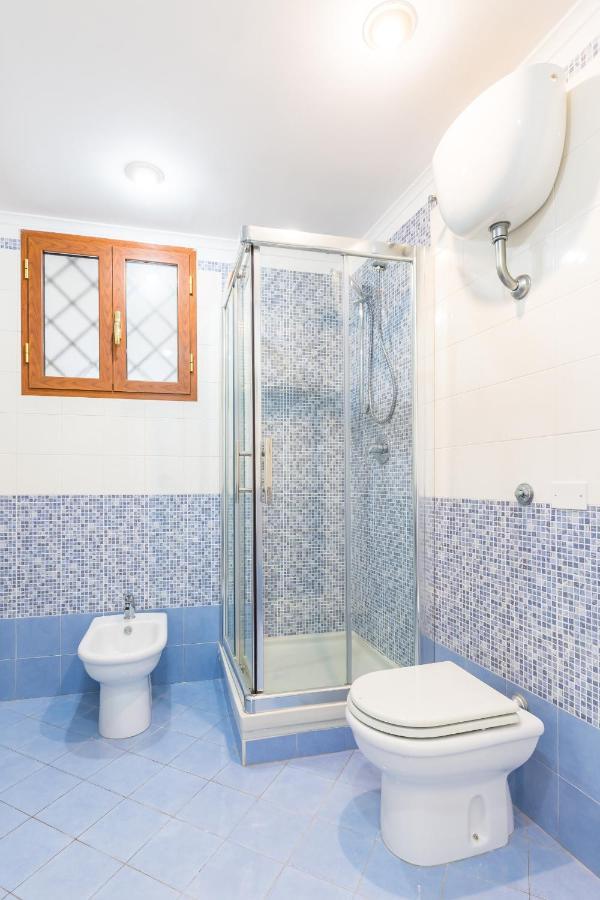 White&blue At Sanita By Wonderful Italy Apartment Naples